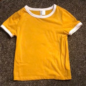 H&M divided crop tee